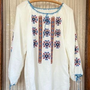Embroidered boho Peasant Top